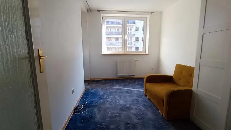Reja 9 – stan przed renowacją, ujęcie 2